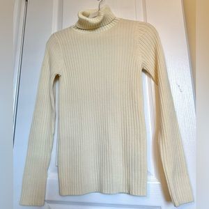 New Muji 100% wool turtleneck